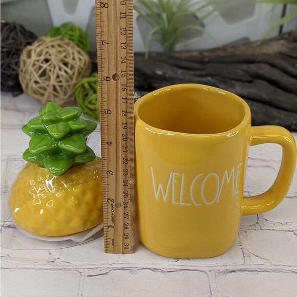 Rae Dunn WELCOME Yellow Pineapple Ceramic Mug Jar with Lid Topper - Picture 7 of 8